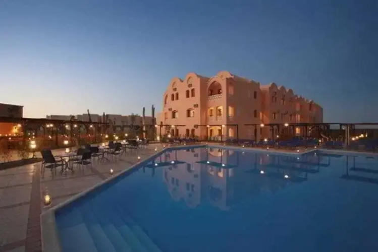Sol y Mar Shams Suites