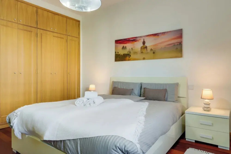 IVIS Home By HR Madeira