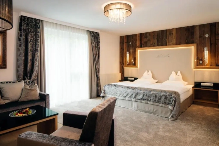 2 Bedrooms Suite