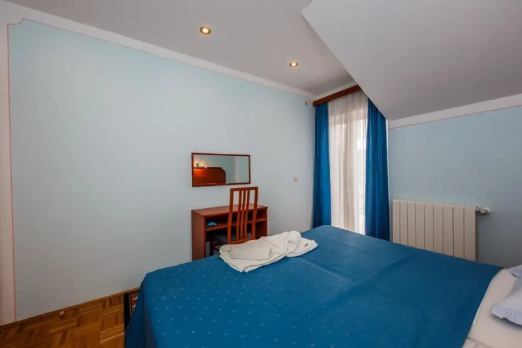 Apartments Pero