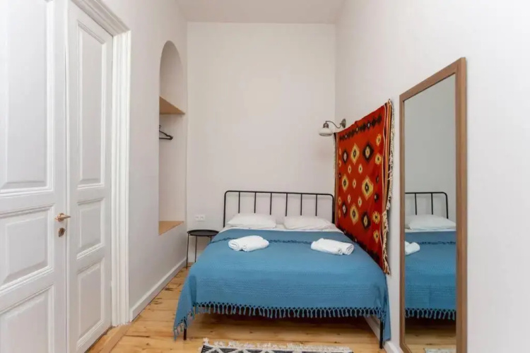 Charming 2BR Apt in Old Tbilisi