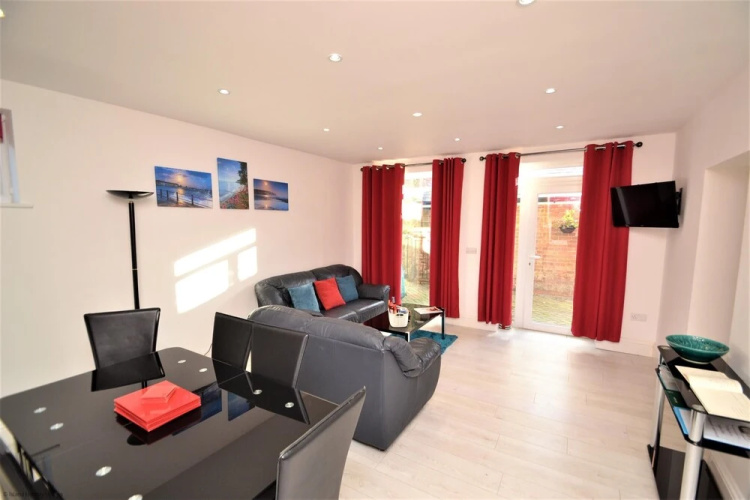 Yew Tree Apartment Two Ryde