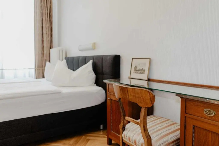 Hotel Hammer