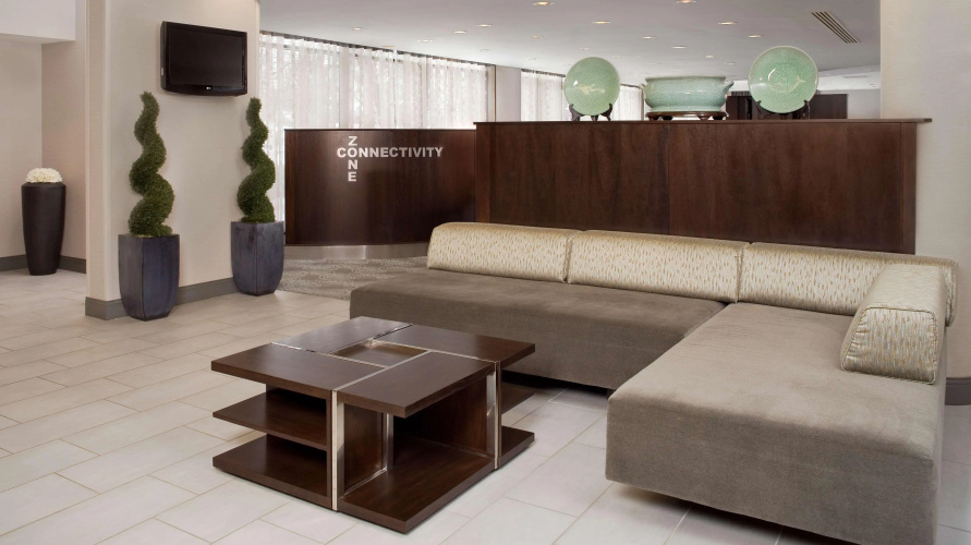 DoubleTree by Hilton Chicago Schaumburg