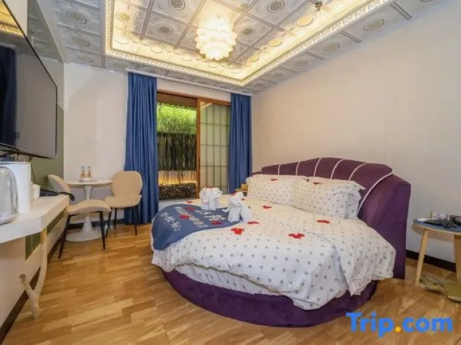 Luxury room