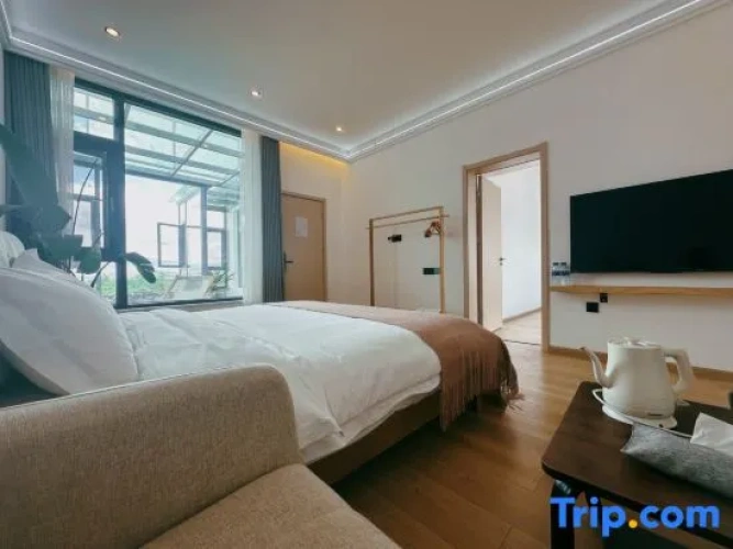 2 Bedrooms Family Suite