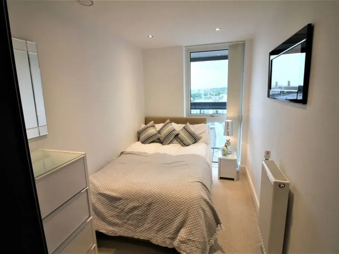 Admiral Tower Apartment