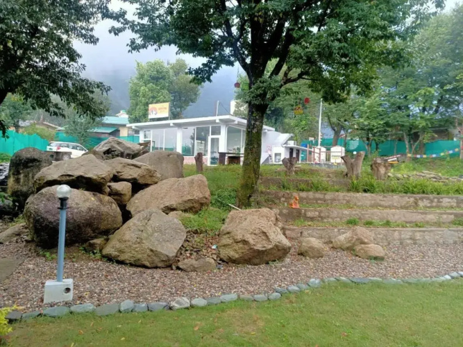 The Himalayan Off Trails