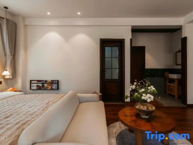 6 Bedrooms Standard room