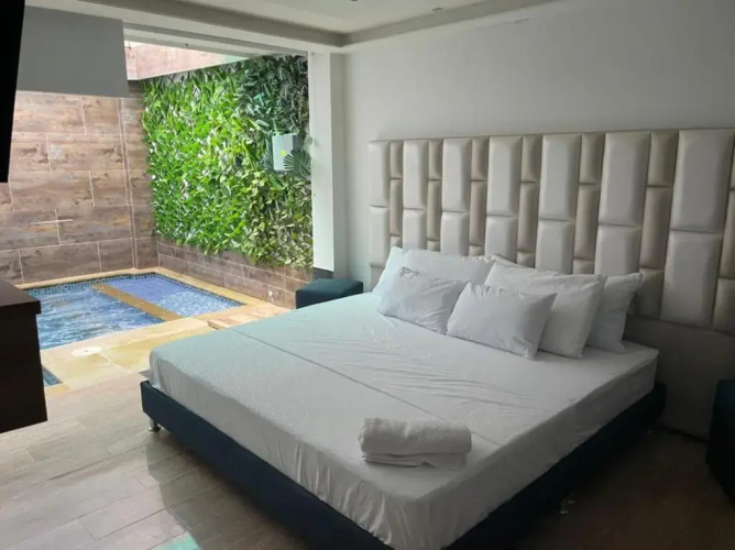 Hotel River Suite