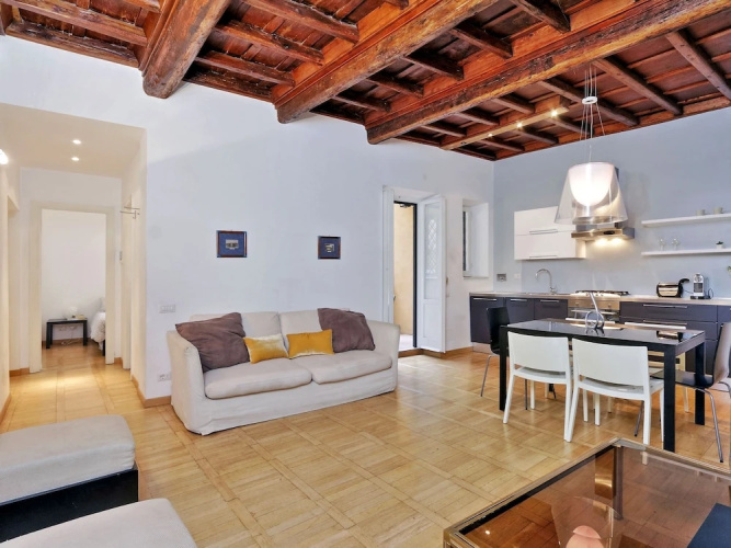 Charme Monti Small Terrace