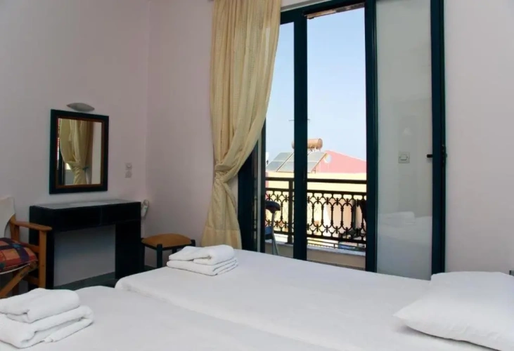 1 Bedroom Apartment with pool view