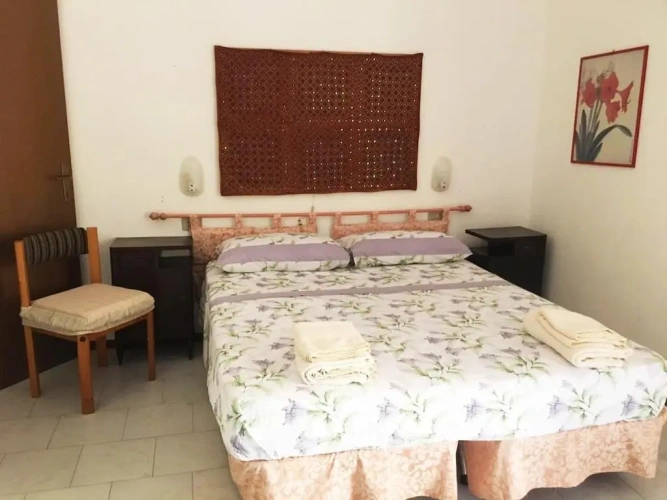 2 Bedrooms Cottage