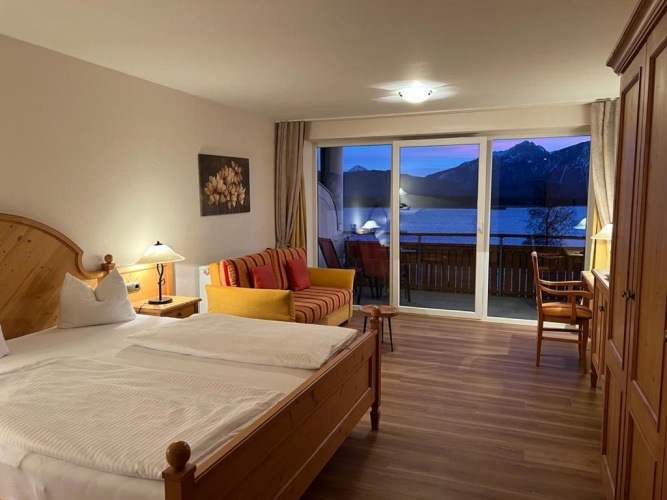 Comfort Double room with lake view