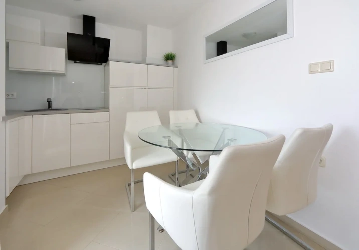 1 Bedroom Apartment with balcony and with sea view