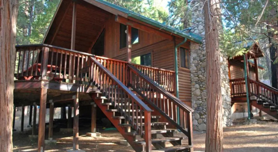 RedAwning Cabin #24 Cooley Pines
