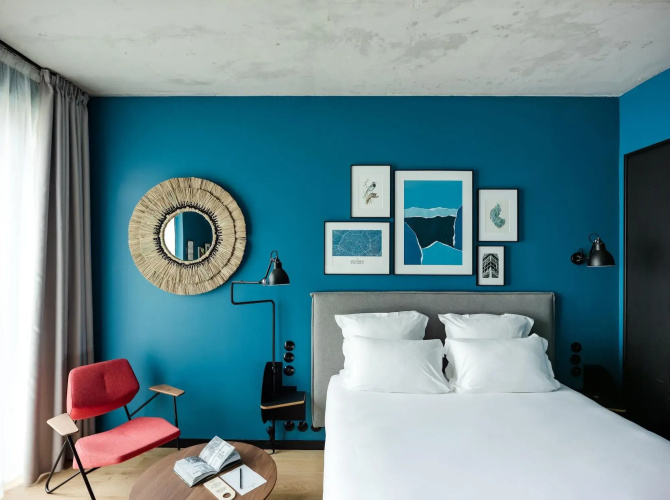 Deskopolitan House