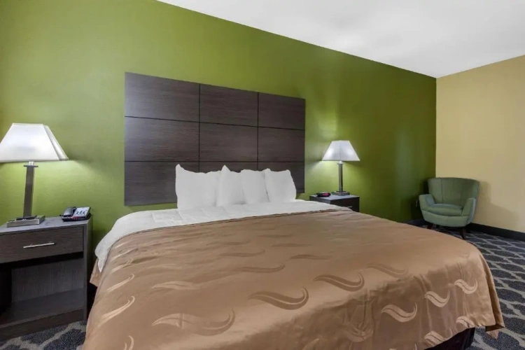Standard room