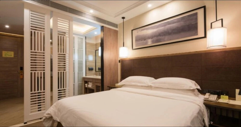 Auden International Hotel
