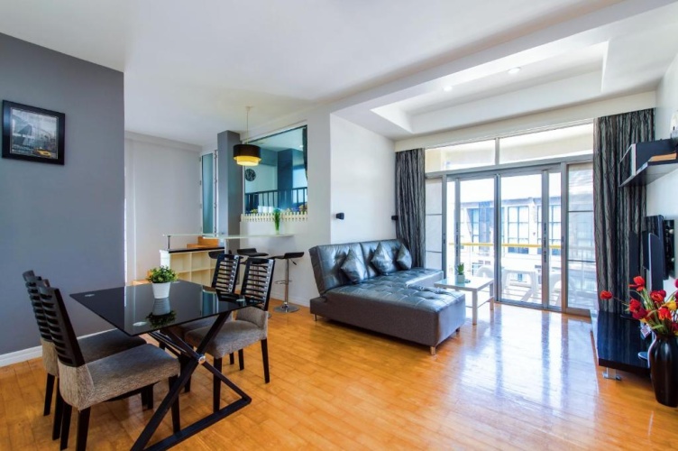 2 Bedrooms Apartment