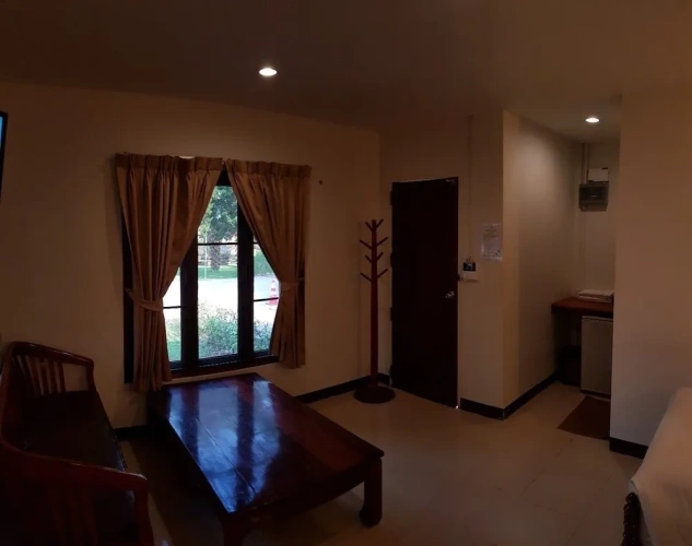 Standard Twin room with balcony