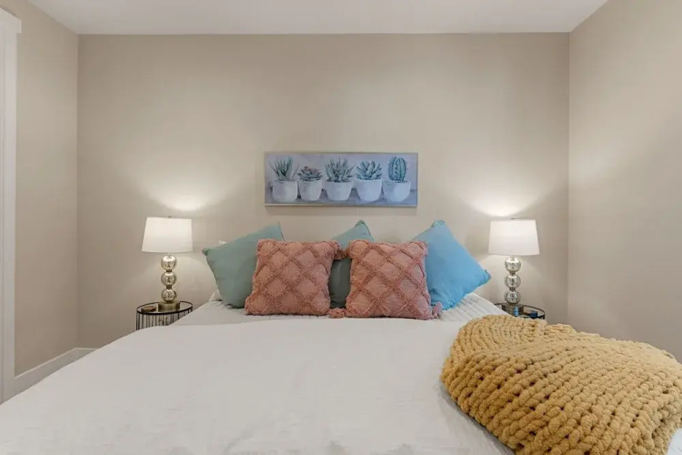Southwest Manor 5 Bedroom Home