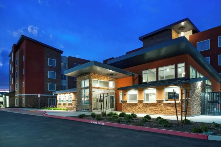 Residence Inn By Marriott Visalia - Visalia, CA