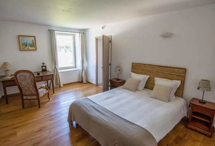 Standard Double room with lake view