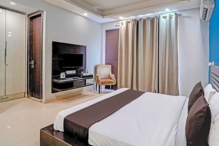 Classic Triple room