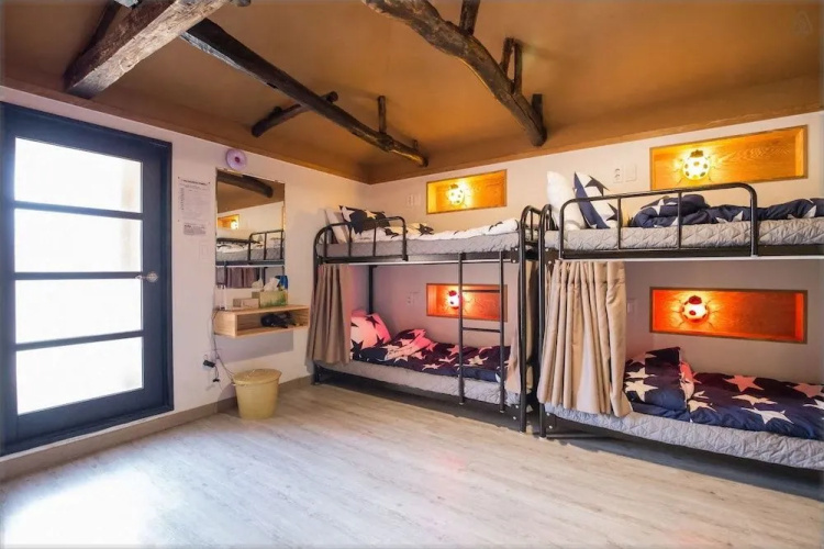 Bori Guesthouse - Hostel