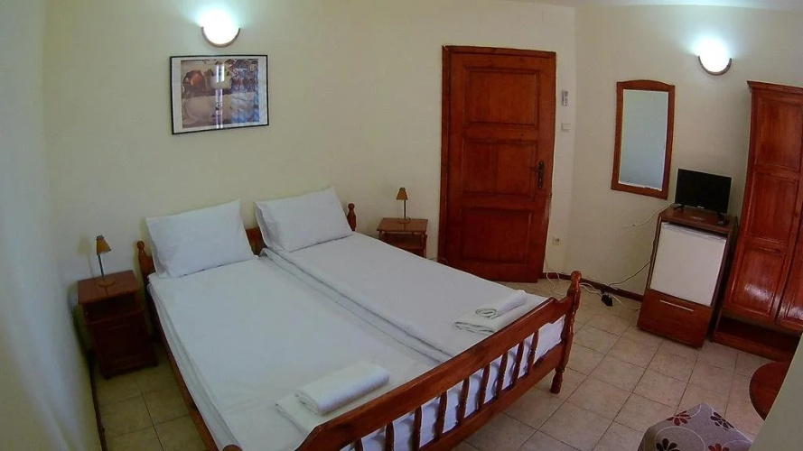 Hotel Alex