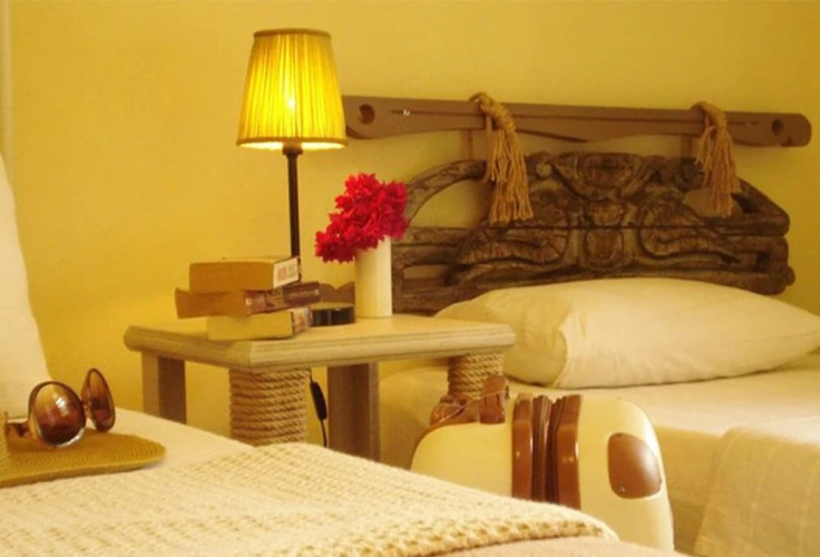 Standard Triple room with balcony