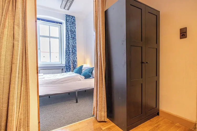 Vienna Spacious 2BR Apt Long Stay