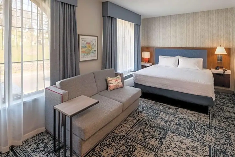 Double Suite