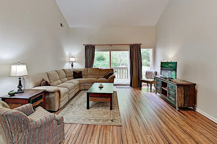 147westd 2 Bedroom Condo