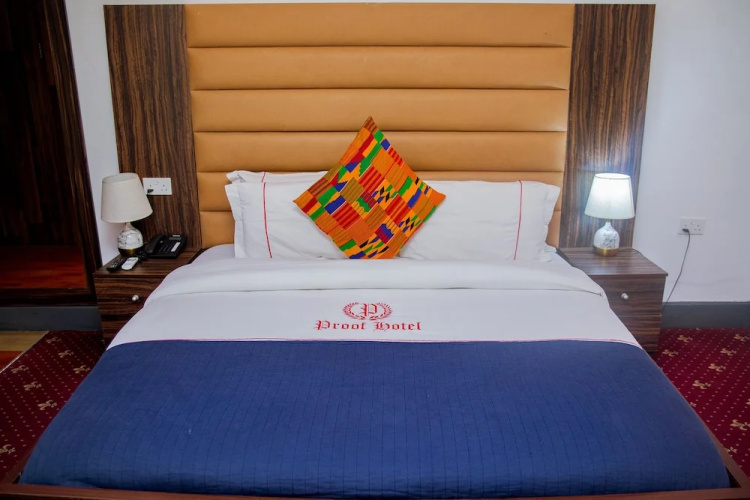 Proof Lounge Hotel