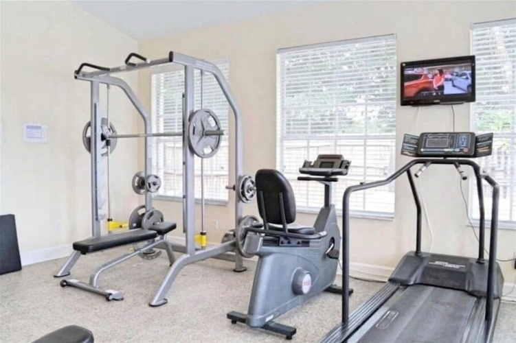 Disney Area Pool Home 35ms 4 Bedroom Home by Redawning