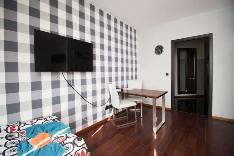 Alibi Apartments