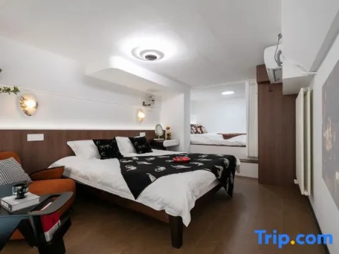 Twin Apartment