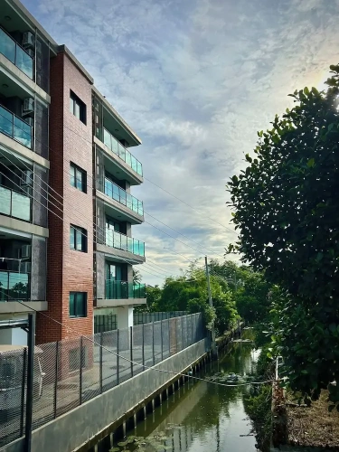 Family Apartment with balcony and with city view
