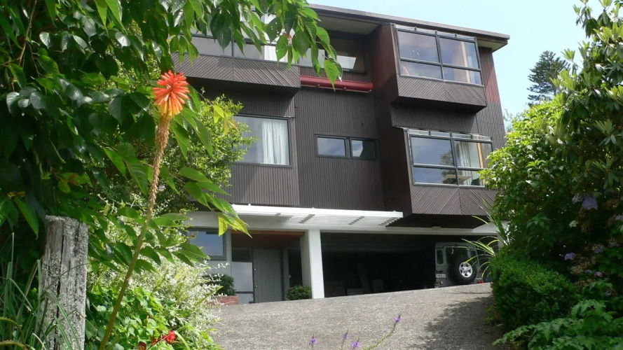 Mount Hobson Apartments
