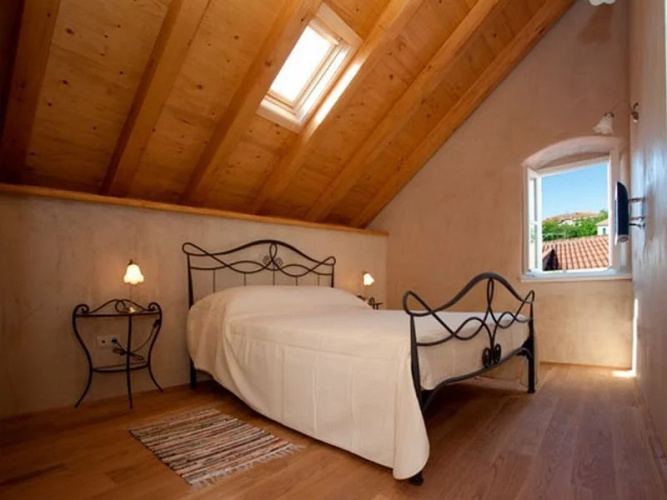 Villa Mama