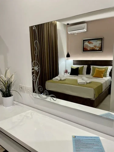 1 Bedroom Apartment with balcony