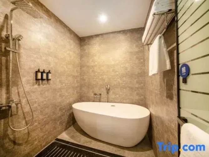 1 Bedroom Superior Double Suite