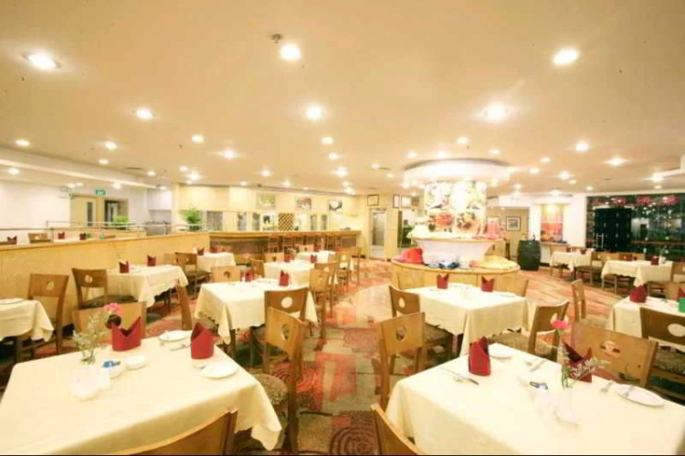 Yinhe Dynasty Hotel