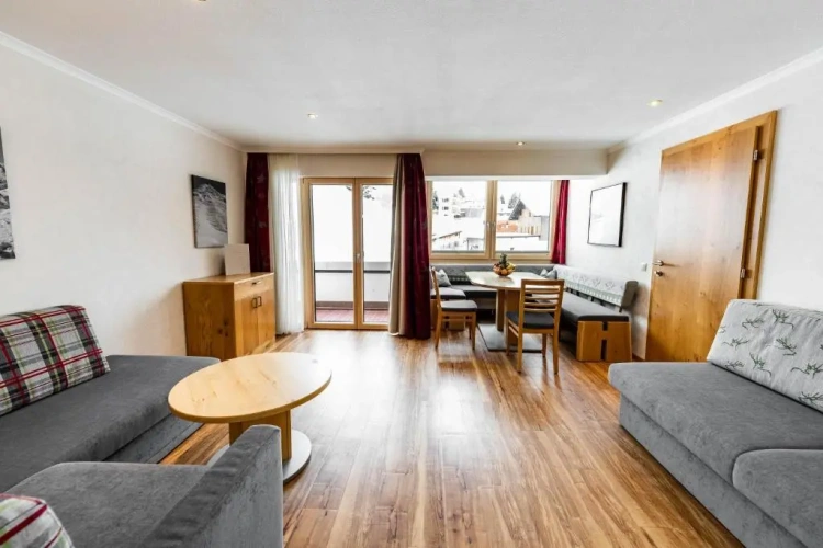 Superior Apartment