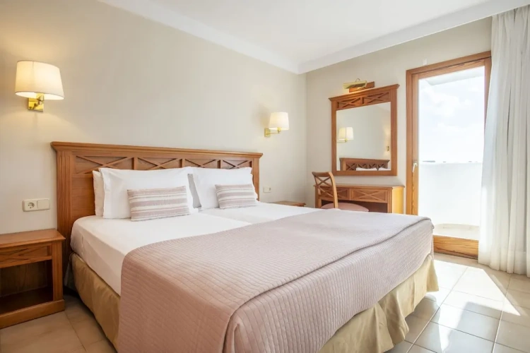 1 Bedroom Economy Apartment with balcony