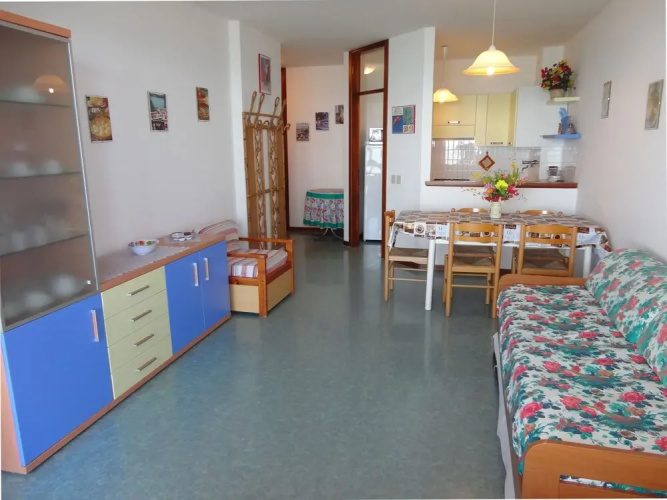 Seaview Flat Just 70mt From the sea