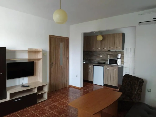 1 Bedroom Apartment with balcony