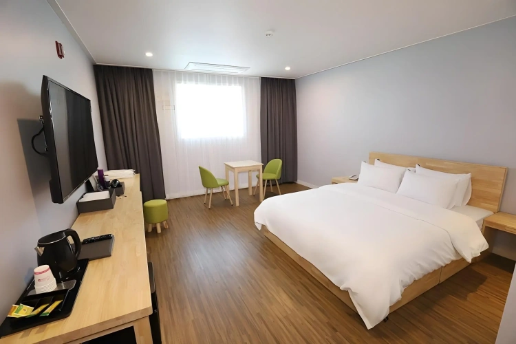 Guest rooms